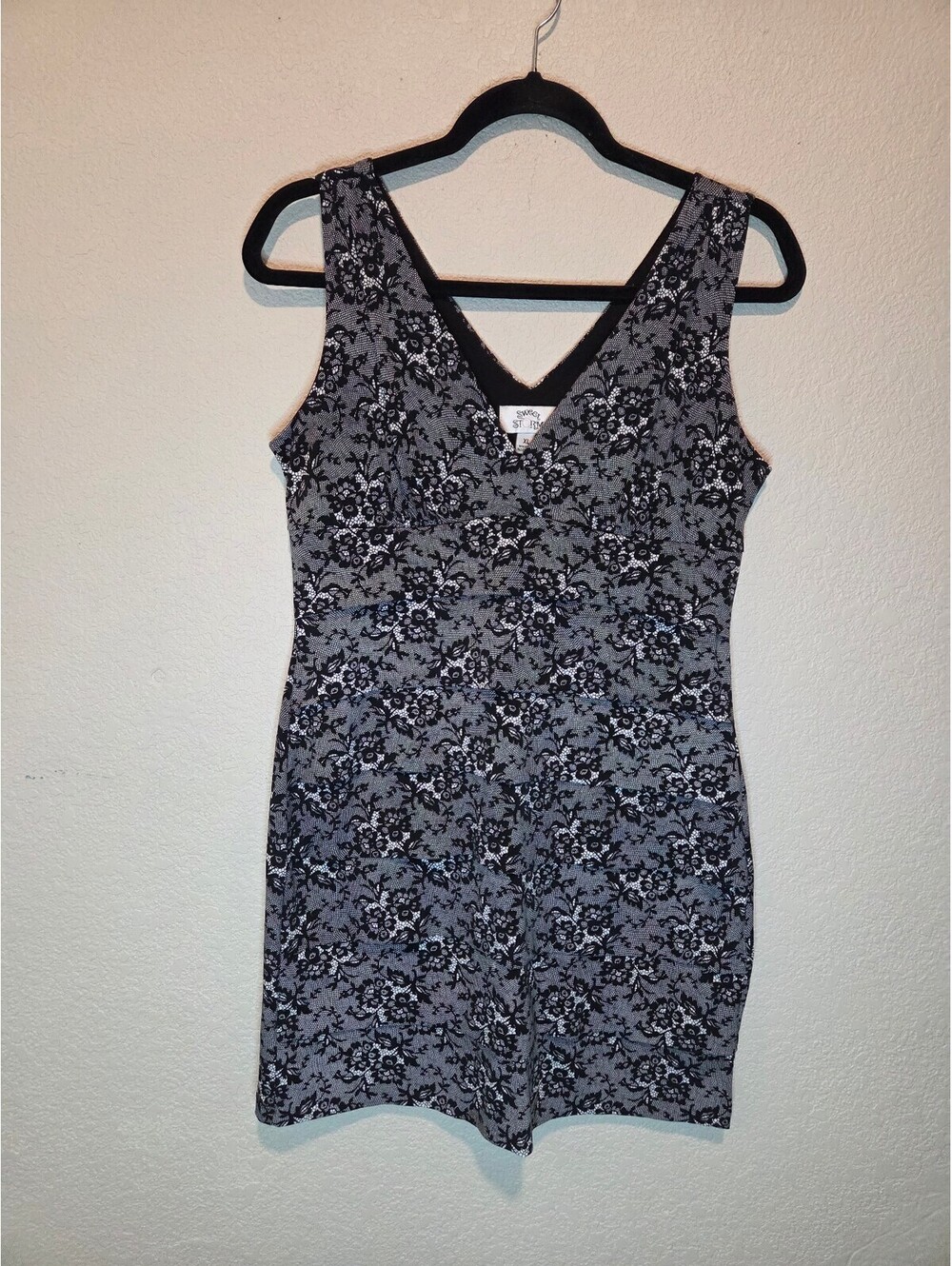 Sweet Storm Black and Gray Floral Lace Dress XL